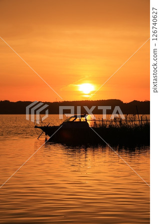 美麗的晨光 126740627