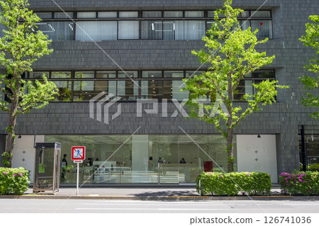 高級紙、花式紙陳列室【竹尾樣品書店】（東京都千代田區神田錦町） 126741036