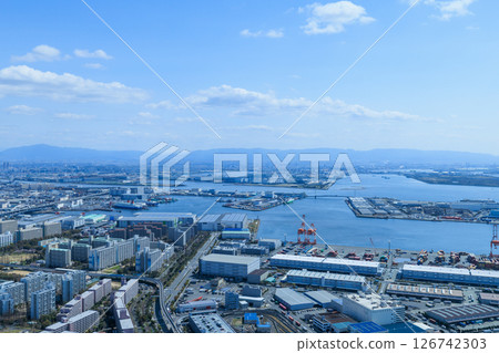 大阪灣區的城市景觀，眺望堺市 126742303