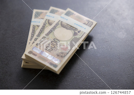 A stack of new banknotes 126744857