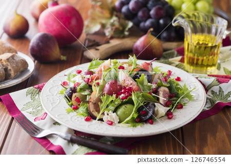 無花果葡萄沙拉 126746554