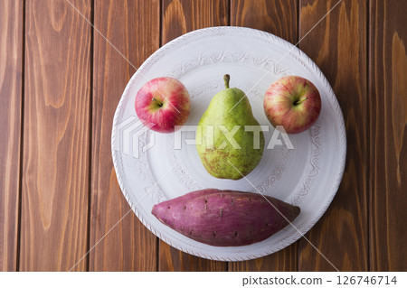Autumn vegetable face Autumn vegetable face 126746714