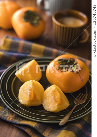 莊內柿子/扁平無籽柿子 126746742