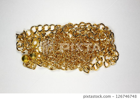 Chain jewelry with peeled gold plating 126746748