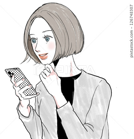 插畫素材：一位女士正在看智慧型手機 126748307