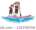 家長和孩子們在湖上享受SUP 126748704