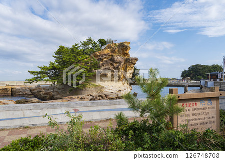 Eshima (Awaji Island), the land of the legendary creation of the country Eshima (Awaji Island), the land of the legendary creation of the country 126748708