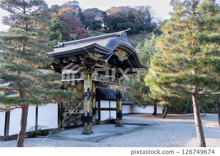 Kamakura: Karamon Gate of Kencho Kokukoku Zenji Temple 126749674