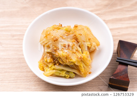 Chinese cabbage with sesame sauce Chinese cabbage with sesame sauce 126753329