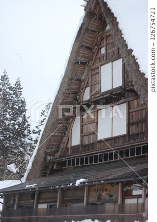 Gokayama Gymnasium building 126754721