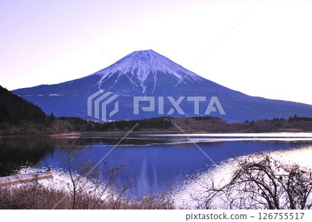 靜岡縣田貫湖的早晨 靜岡縣田貫湖的早晨 126755517