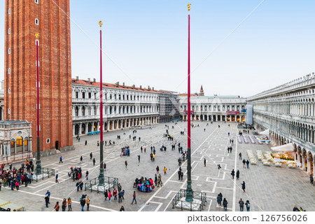 Piazza San Marco, Venice *partially soft focus Piazza San Marco, Venice *partially soft focus 126756026