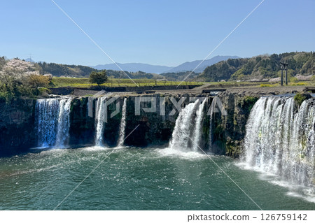 Waterfall of Hatassiri Waterfall of Hatassiri 126759142