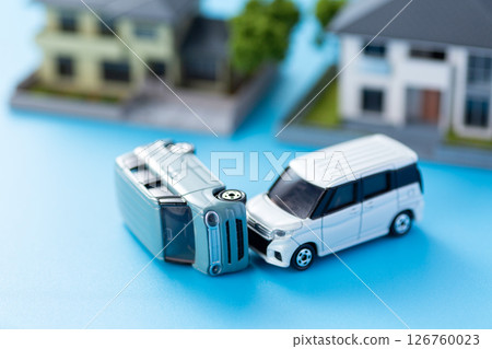 Traffic accident image Traffic accident image 126760023