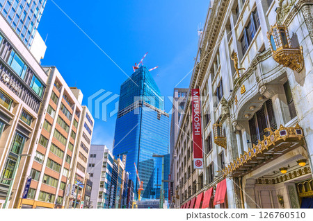 五月的日本東京城市景觀。他對日本橋、日本橋一丁目的再開發案充滿期待。邁向新的未來… 五月的日本東京城市景觀。他對日本橋、日本橋一丁目的再開發案充滿期待。邁向新的未來… 126760510