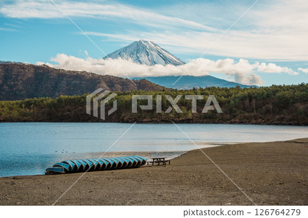 Mount Fuji Overlooking Lake Saiko Mount Fuji Overlooking Lake Saiko 126764279