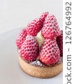 Close-up photo of strawberry tart 126764992