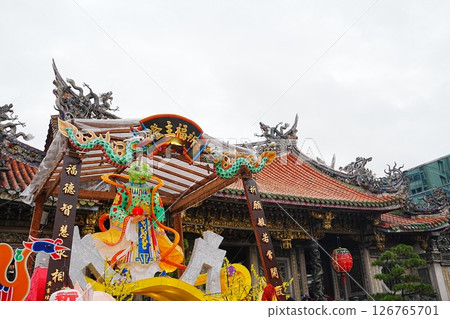 Longshan Temple, the oldest temple in Taipei, Taiwan Longshan Temple, the oldest temple in Taipei, Taiwan 126765701