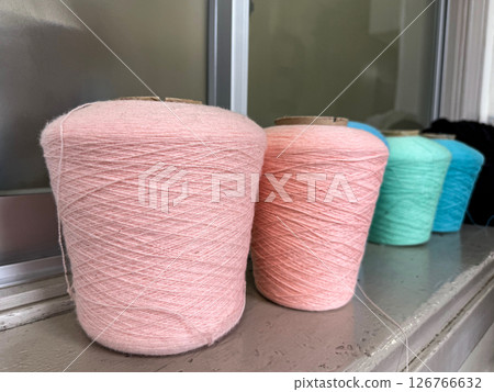 彩色線程 126766632