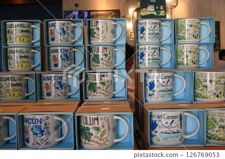 坎昆，墨西哥首屈一指的度假勝地，以其蔚藍的大海和潔白的沙灘而受到全世界人民的喜愛！全包飯店住宿 126769053