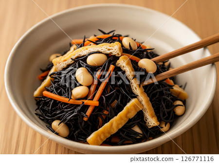 Simmered fish with soybean 126771116