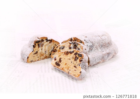 Stollen, German sweet bread, light background Stollen, German sweet bread, light background 126771818