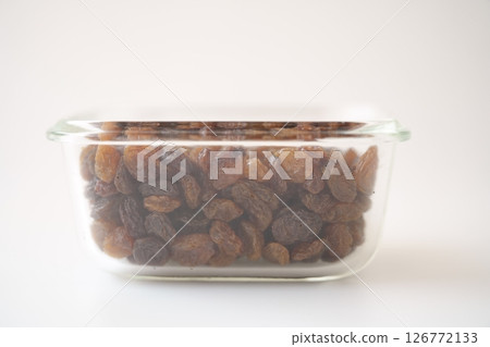 Accentuate your cooking - Fruity Turkish Sultana Raisins Accentuate your cooking - Fruity Turkish Sultana Raisins 126772133