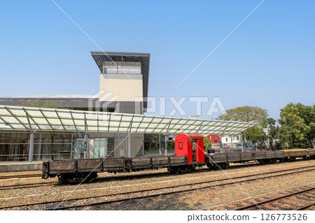 台灣嘉義市阿里山鐵路北門站（北門火車站） 126773526
