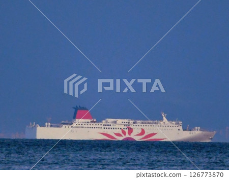 Cruise ship Cruise ship 126773870