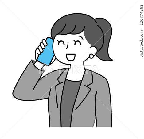 一位開朗的女商人接聽電話 一位開朗的女商人接聽電話 126774262
