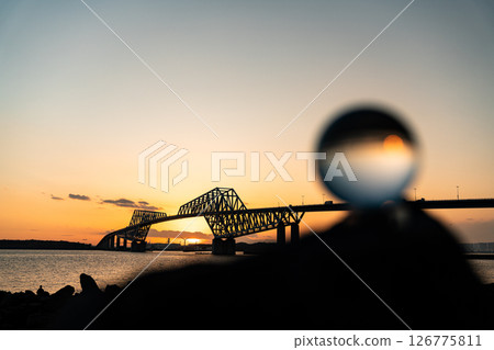 東京京門大橋和模糊的水晶 126775811