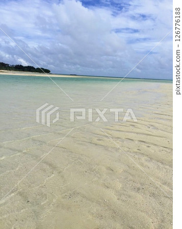 美麗的大海和天空 126776188
