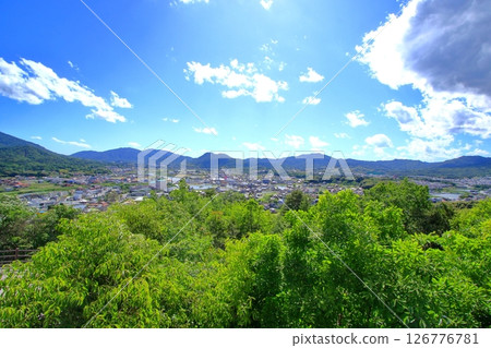 從龍王山綜合公園眺望灰峰山和岩山 126776781