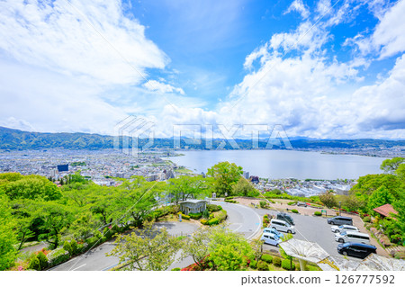 初夏時節從立石公園眺望的諏訪湖,長野縣詰訪市 初夏時節從立石公園眺望的諏訪湖,長野縣詰訪市 126777592