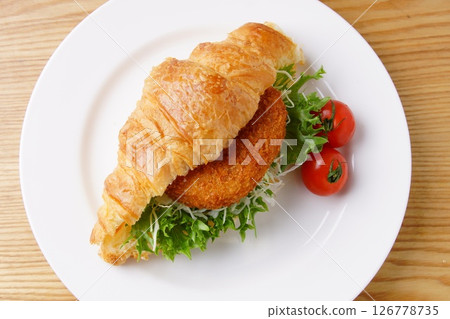 Croquettes 126778735