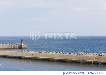 北海道知床半島宇登呂港 北海道知床半島宇登呂港 126779438