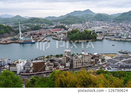 <Hiroshima Prefecture> Onomichi, a hilly town 126780624