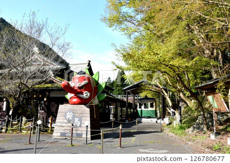 Kyoto City: Eizan Electric Railway Kurama Station and fresh greenery 126780677