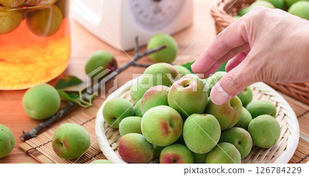 青梅（紀州南高梅） 126784229