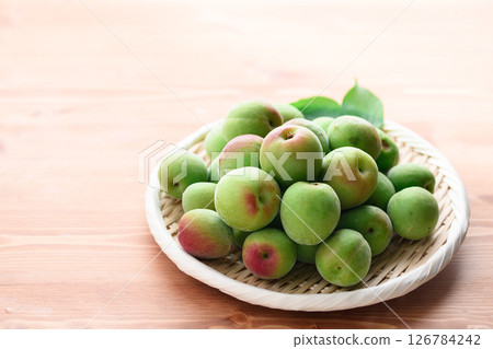 青梅(紀州南高梅) 青梅(紀州南高梅) 126784242