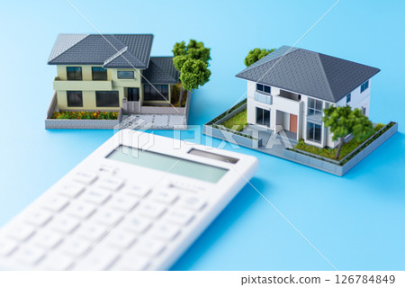House and calculator 126784849
