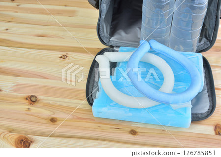 Heat stroke prevention goods, neck coolers, hydration, heat stroke prevention goods, hot weather prevention goods, midsummer day prevention goods Heat stroke prevention goods, neck coolers, hydration, heat stroke prevention goods, hot weather prevention goods, midsummer day prevention goods 126785851