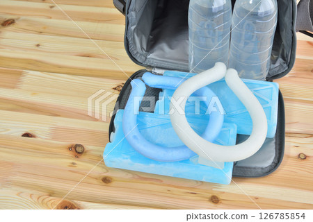 防暑用品、頸部冷卻器、補水、防暑用品、防暑用品、盛夏預防用品 126785854
