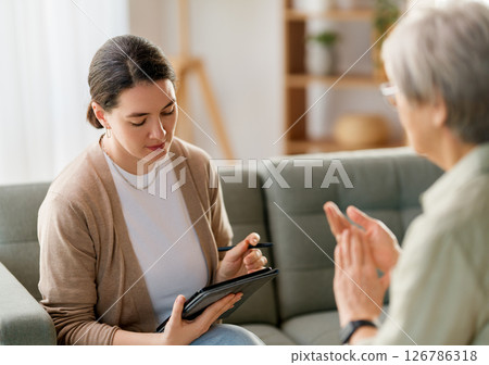 Consultation of the patient with a psychologist Consultation of the patient with a psychologist 126786318