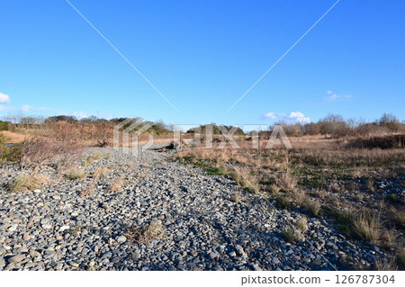 The vast and desolate landscape of the Kumagaya alluvial fan 126787304