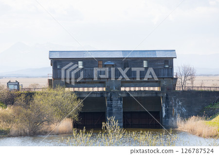 Former Iwaboki Water Gate in the Kushiro Marshlands, Hokkaido Former Iwaboki Water Gate in the Kushiro Marshlands, Hokkaido 126787524