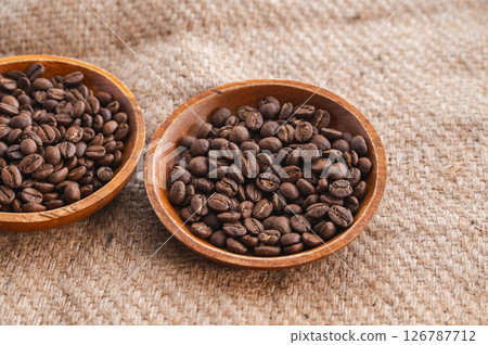 Kenya AA Great Spotted Woodpecker Kenya AA Great Spotted Woodpecker 126787712