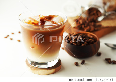 Iced cafe au lait / Iced cafe au lait (white background) 126788051