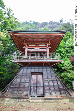 鳳來寺山的鐘樓和鏡岩（愛知縣新城市） 126788078