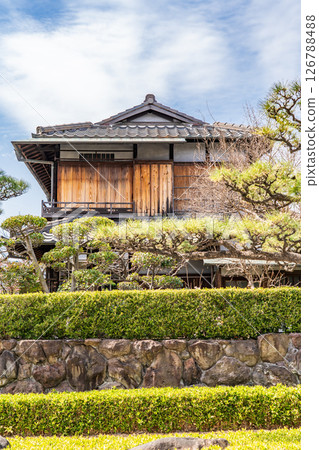 Ishoan (former residence of Junichiro Tanizaki) The House of Makiyuki (named after his wife) Higashinada Ward, Kobe City, Sumiyoshi Higashimachi 126788488